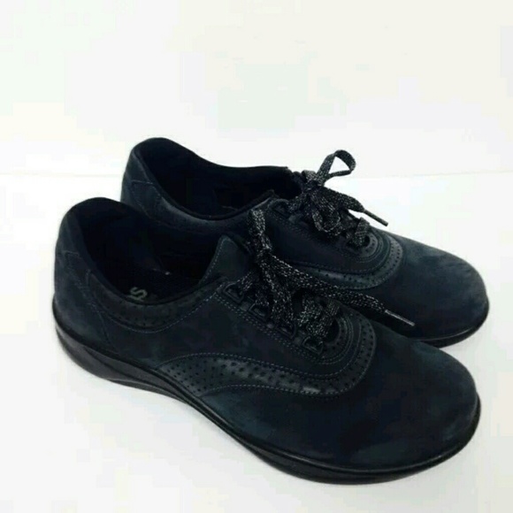 sas shoes walk easy